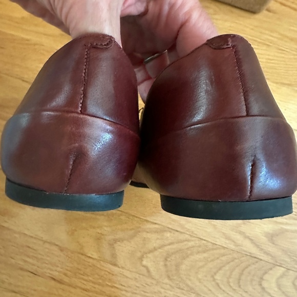 Gianni Bini Burgundy Leather Loafers with Zipper Size 9.5M Womens - Picture 9 of 15